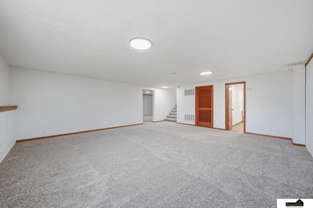 1720 Fairfield Street, Lincoln, NE 68521