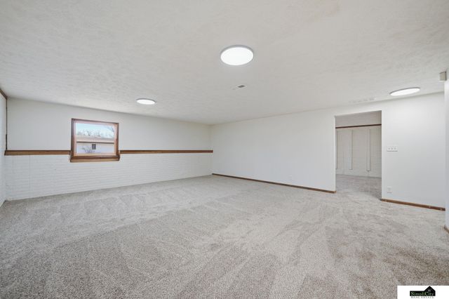 1720 Fairfield Street, Lincoln, NE 68521