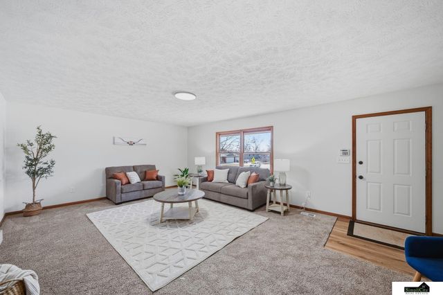 1720 Fairfield Street, Lincoln, NE 68521