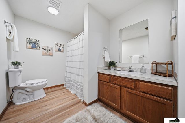 1720 Fairfield Street, Lincoln, NE 68521