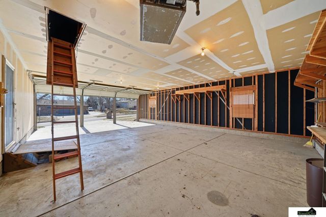 1720 Fairfield Street, Lincoln, NE 68521