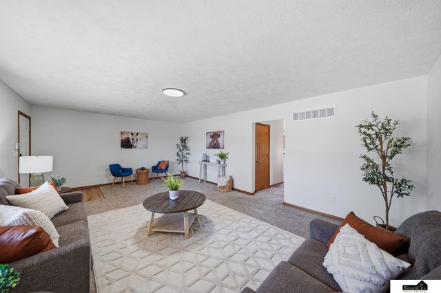 1720 Fairfield Street, Lincoln, NE 68521