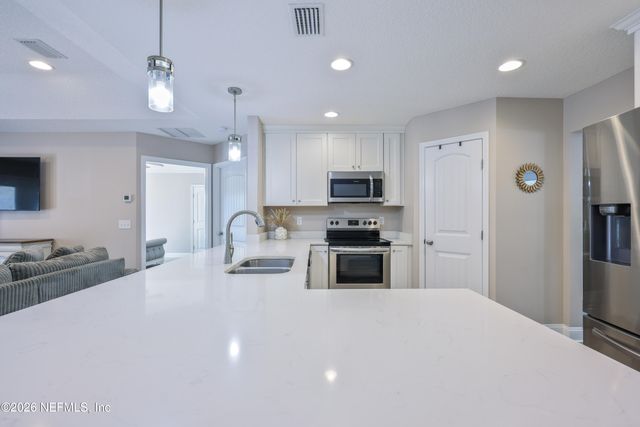 27411 W 11TH Avenue, Hilliard, FL 32046