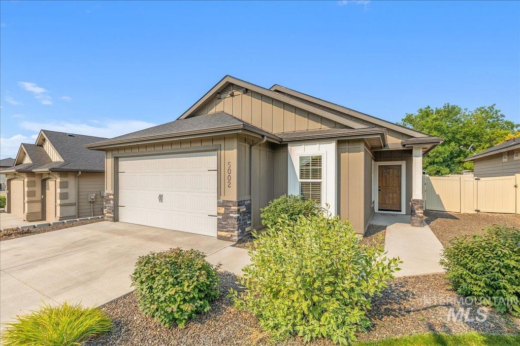 5002 S Lava Springs Loop, Nampa, ID 83686 photo 1