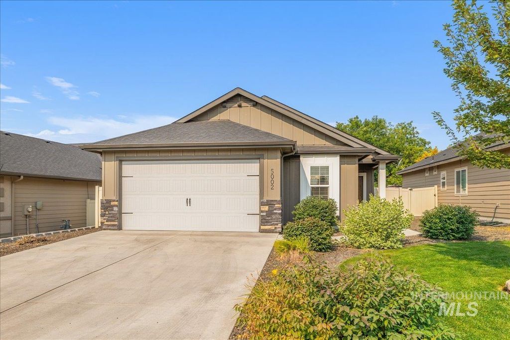 5002 S Lava Springs Loop, Nampa, ID 83686 photo 2