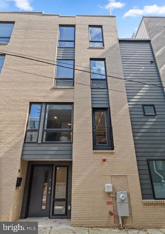 815 PERKIOMEN ST #14, Philadelphia, PA 19130