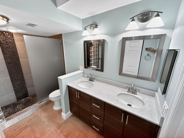 145 Atlantis Boulevard 302, Atlantis, FL 33462