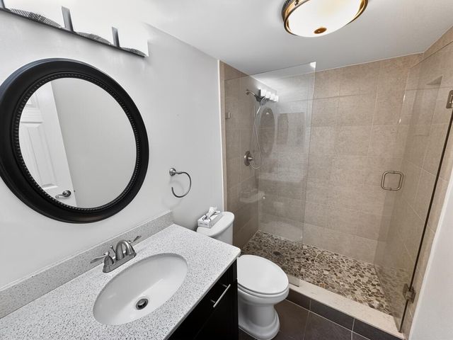 145 Atlantis Boulevard 302, Atlantis, FL 33462