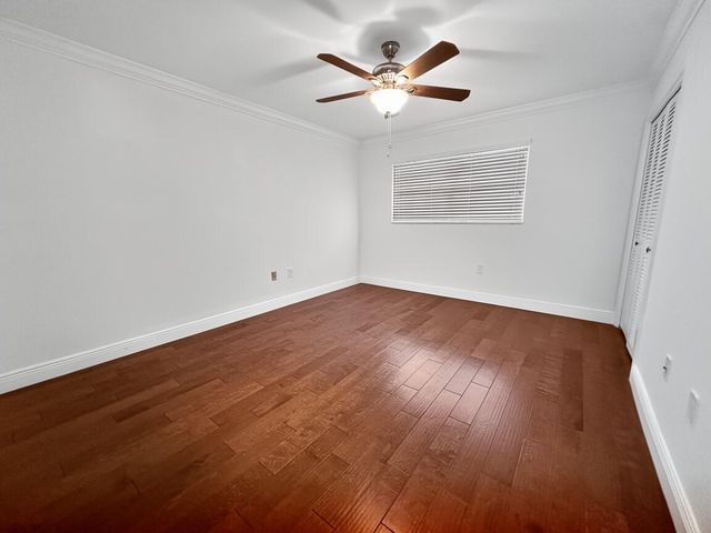 145 Atlantis Boulevard 302, Atlantis, FL 33462