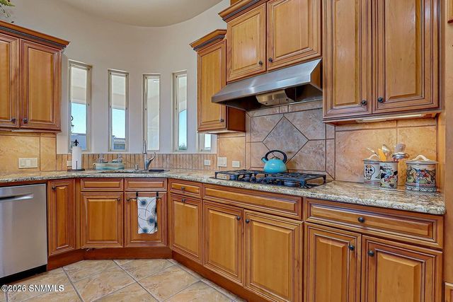 1216 Titania Court, Las Cruces, NM 88007