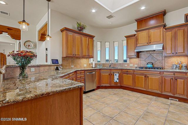 1216 Titania Court, Las Cruces, NM 88007