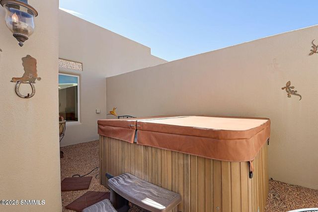 1216 Titania Court, Las Cruces, NM 88007
