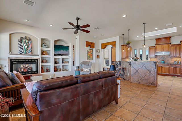 1216 Titania Court, Las Cruces, NM 88007