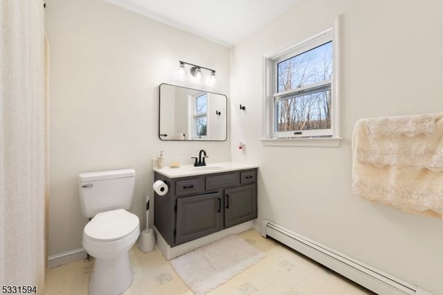 2 Clover Ave, Mansfield Twp., NJ 07882