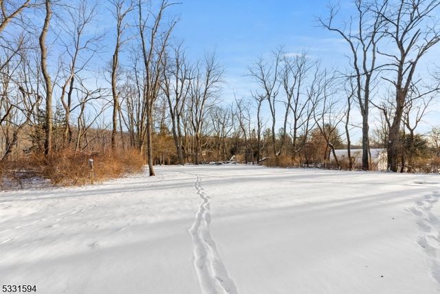 2 Clover Ave, Mansfield Twp., NJ 07882