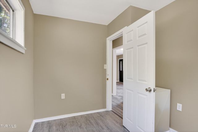 2400 Westwood Road, Mohawk, TN 37810