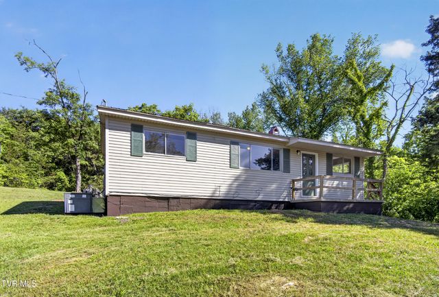 2400 Westwood Road, Mohawk, TN 37810