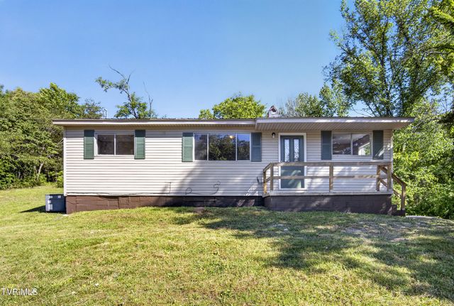 2400 Westwood Road, Mohawk, TN 37810