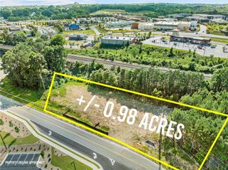 375 Crescent Drive, Gainesville, GA 30501