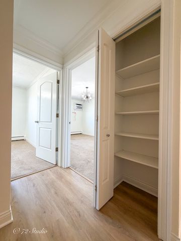 5 Echo Court 12, Vernon Hills, IL 60061