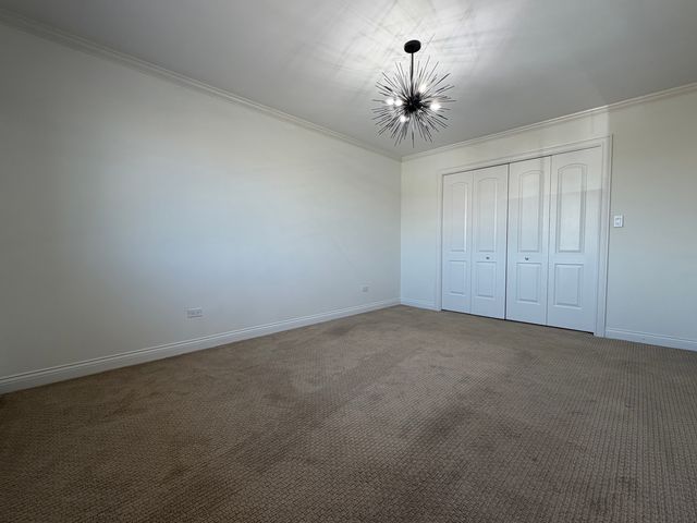 5 Echo Court 12, Vernon Hills, IL 60061