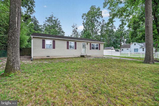 2206 WALNUT AVE, Hainesport, NJ 08036