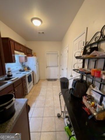 121 Village Drive, Loganville, GA 30052