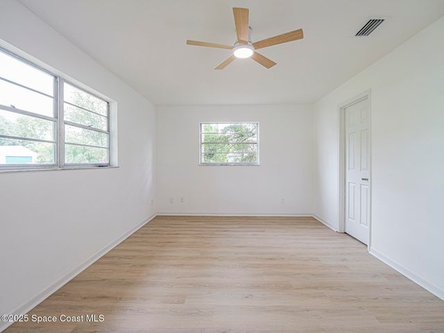 612 Bayharbor Terrace, Sebastian, FL 32958