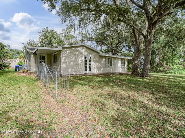 612 Bayharbor Terrace, Sebastian, FL 32958