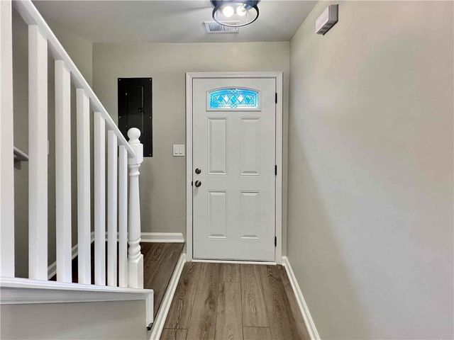 3573 Kennesaw Station Drive NW, Kennesaw, GA 30144