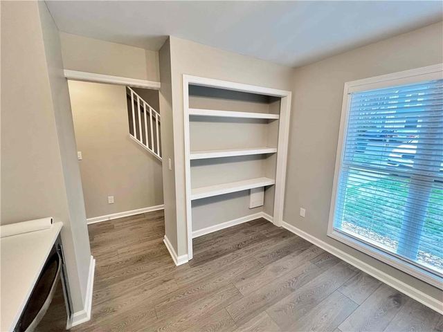 3573 Kennesaw Station Drive NW, Kennesaw, GA 30144