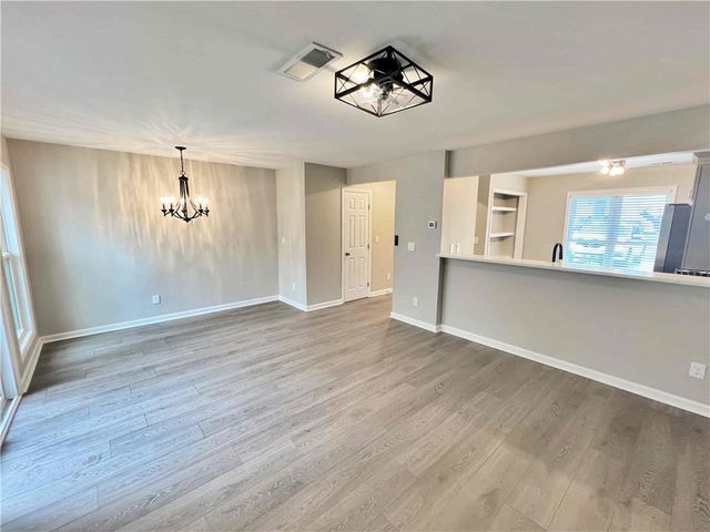 3573 Kennesaw Station Drive NW, Kennesaw, GA 30144