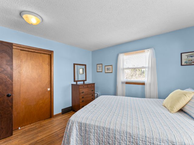 2628 N Gayman Avenue, Davenport, IA 52804