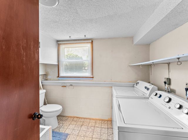 2628 N Gayman Avenue, Davenport, IA 52804