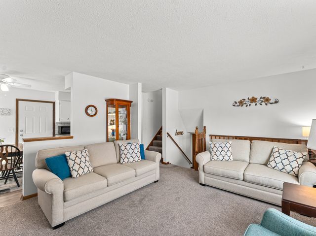 2628 N Gayman Avenue, Davenport, IA 52804