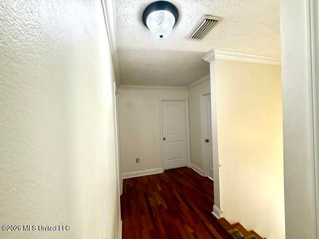 825 Warren Street, Pascagoula, MS 39567