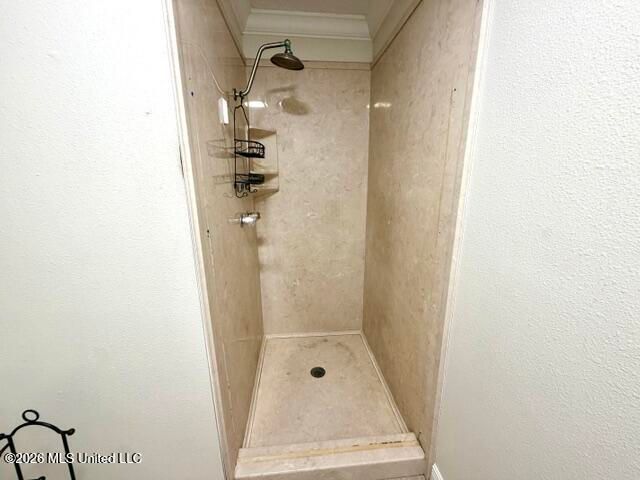 825 Warren Street, Pascagoula, MS 39567
