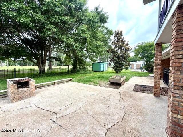 825 Warren Street, Pascagoula, MS 39567