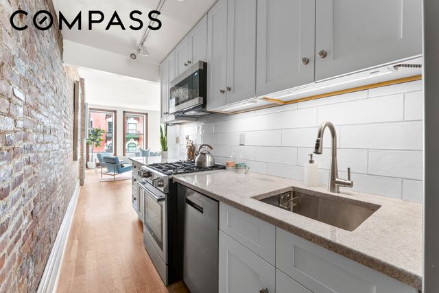 251 W 122nd Street, New York City, NY 10027
