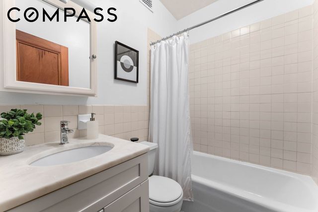 251 W 122nd Street, New York City, NY 10027