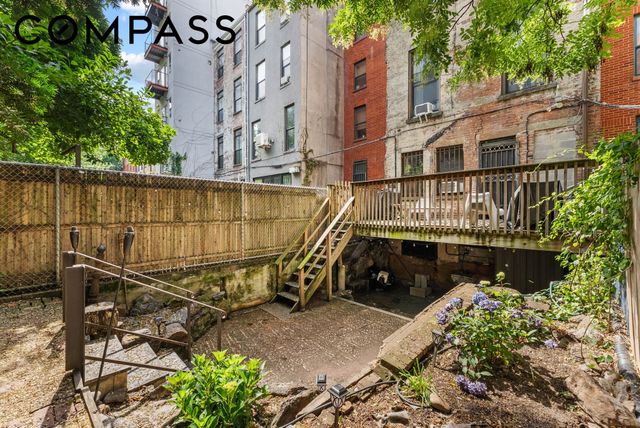 251 W 122nd Street, New York City, NY 10027
