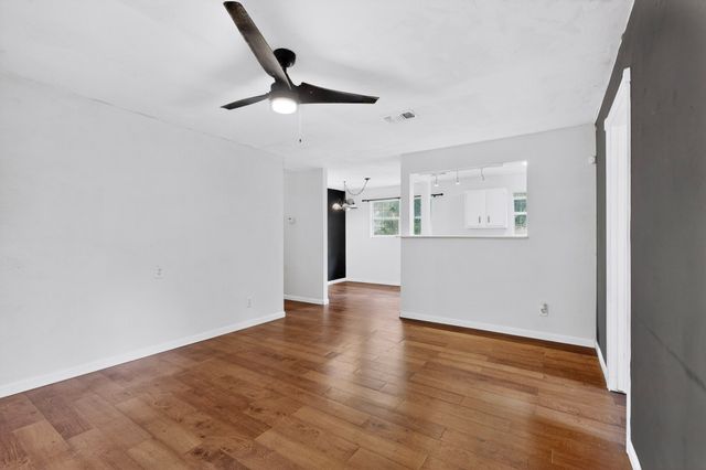 701 E Brin Street, Terrell, TX 75160