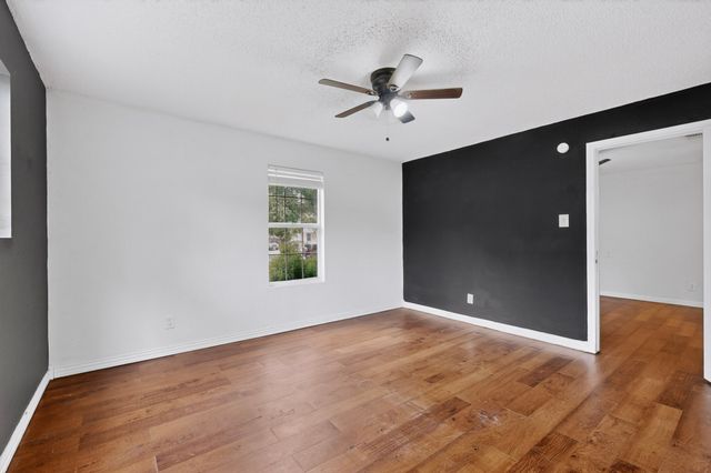 701 E Brin Street, Terrell, TX 75160