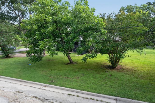701 E Brin Street, Terrell, TX 75160