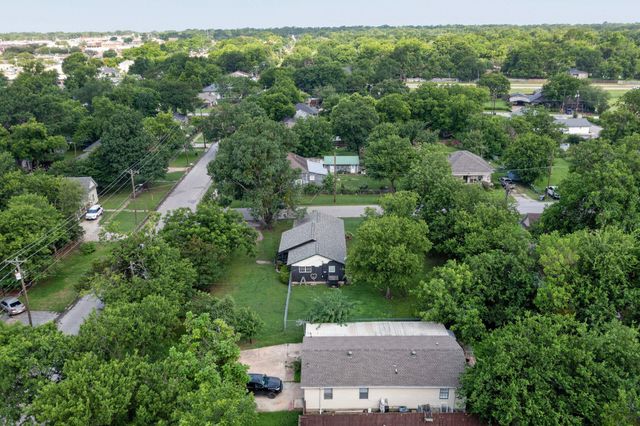 701 E Brin Street, Terrell, TX 75160