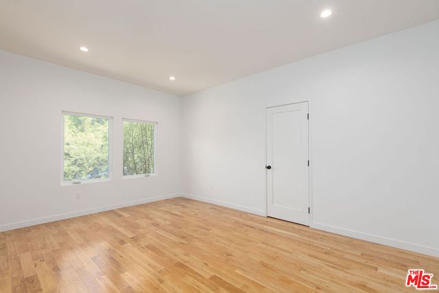 3700 W Sunset Boulevard 3, Los Angeles, CA 90026