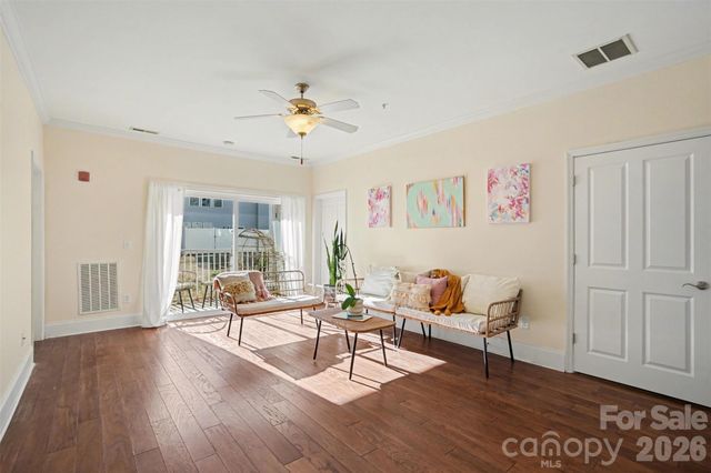 6605 Central Pacific Avenue, Charlotte, NC 28210