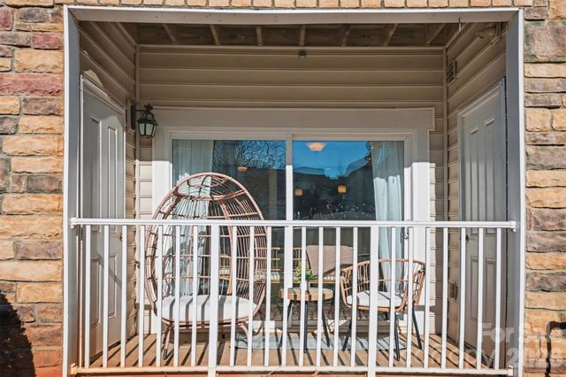 6605 Central Pacific Avenue, Charlotte, NC 28210