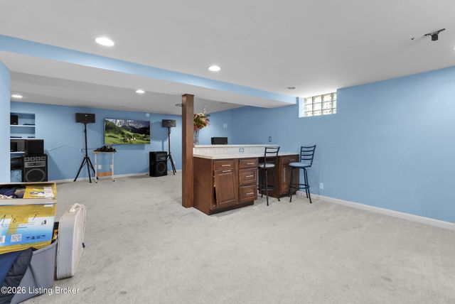3021 Vogue Ave, Louisville, KY 40220