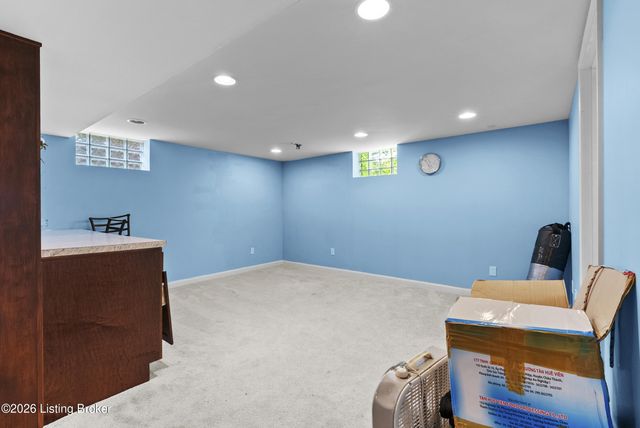 3021 Vogue Ave, Louisville, KY 40220